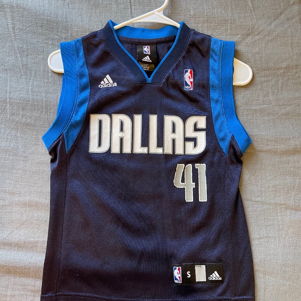 Dirk Nowitzki Dallas Mavericks Jersey